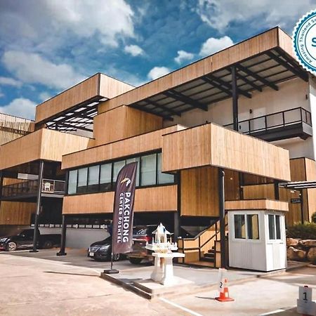 Готель Pakchong Center Poshtel Екстер'єр фото