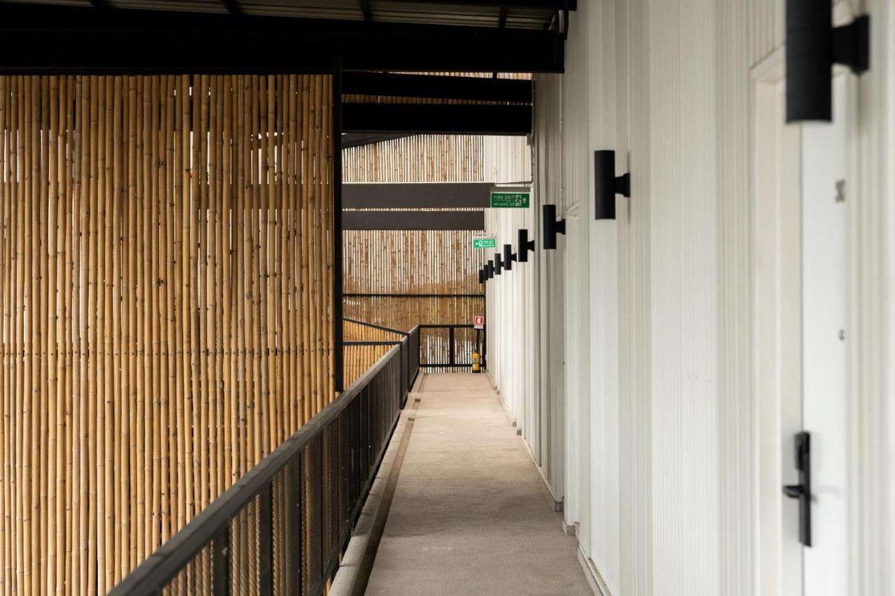 Готель Pakchong Center Poshtel Екстер'єр фото